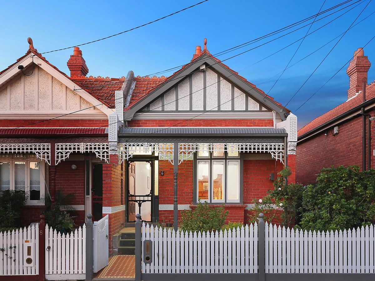 6 Godfrey Avenue ST KILDA EAST