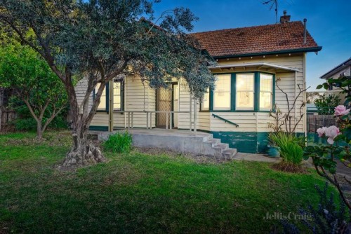 6 Hamilton Street KEW EAST