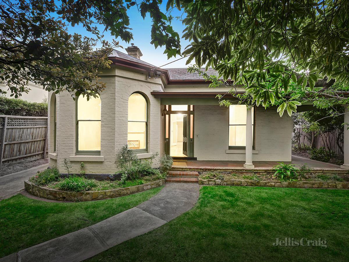 6 Harvey Street MALVERN