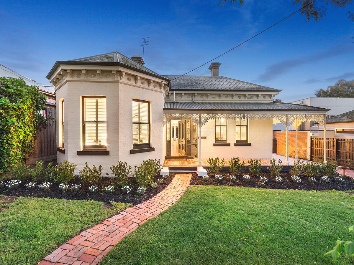 6 Oak Street HAWTHORN