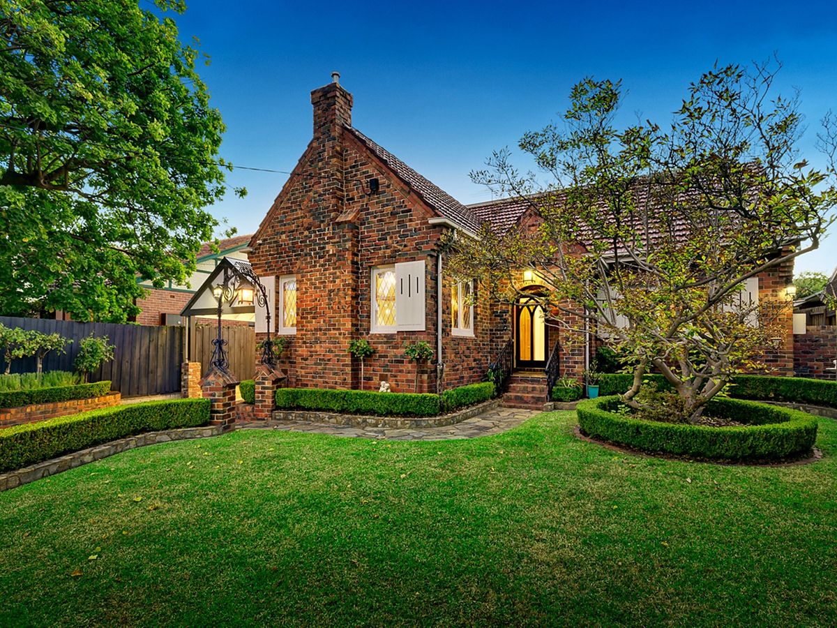 6 Seville Street CAMBERWELL
