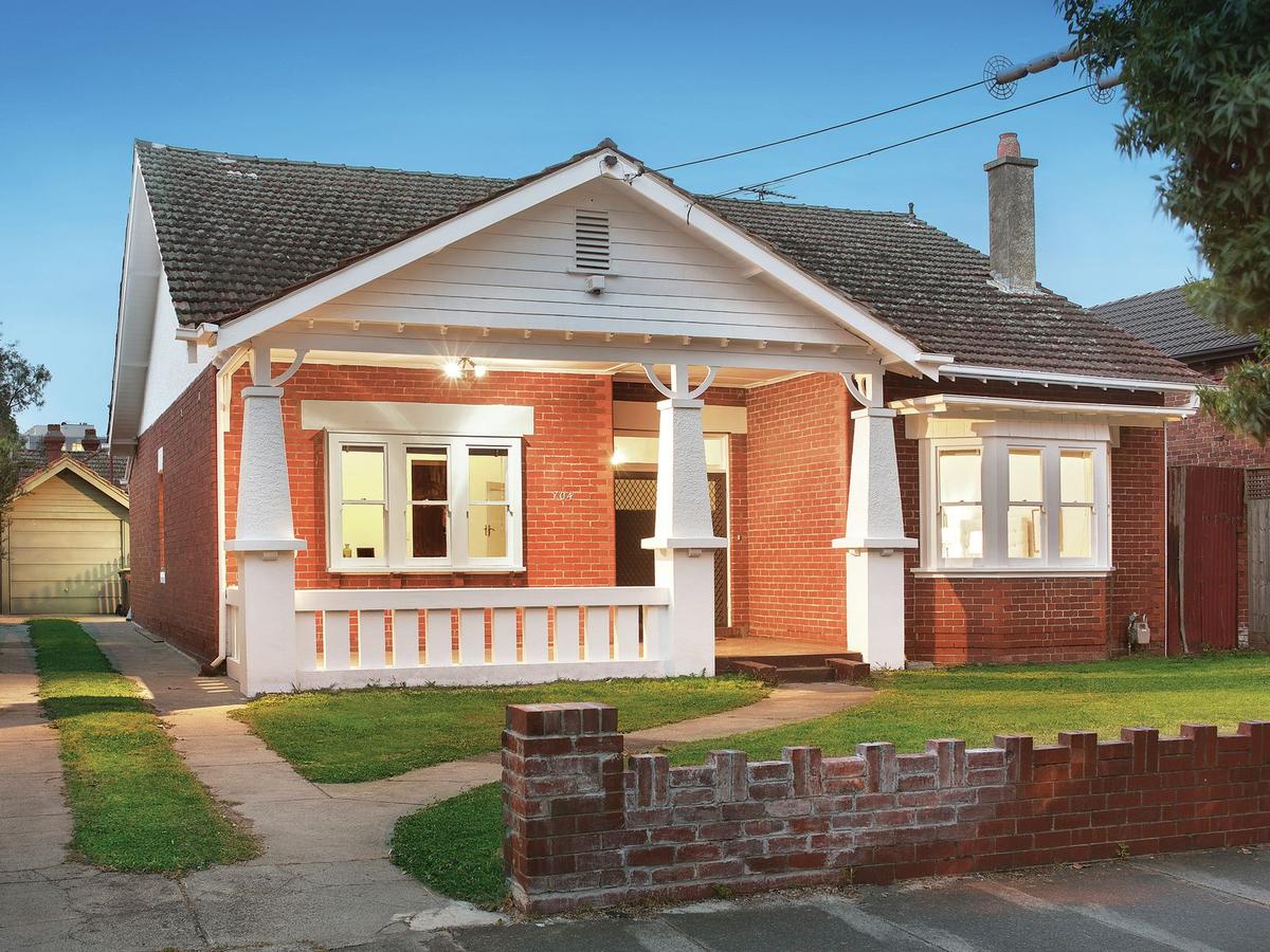 704 Inkerman Road CAULFIELD NORTH