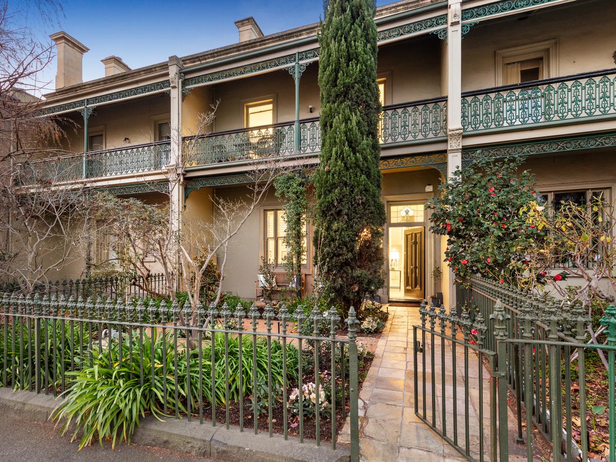 70W Toorak Road SOUTH YARRA
