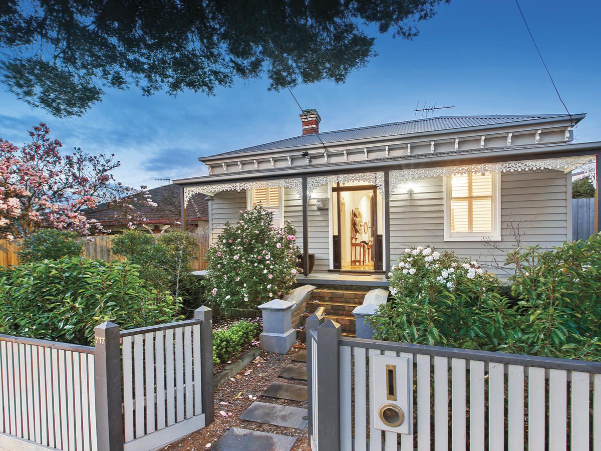 717 Canterbury Road SURREY HILLS
