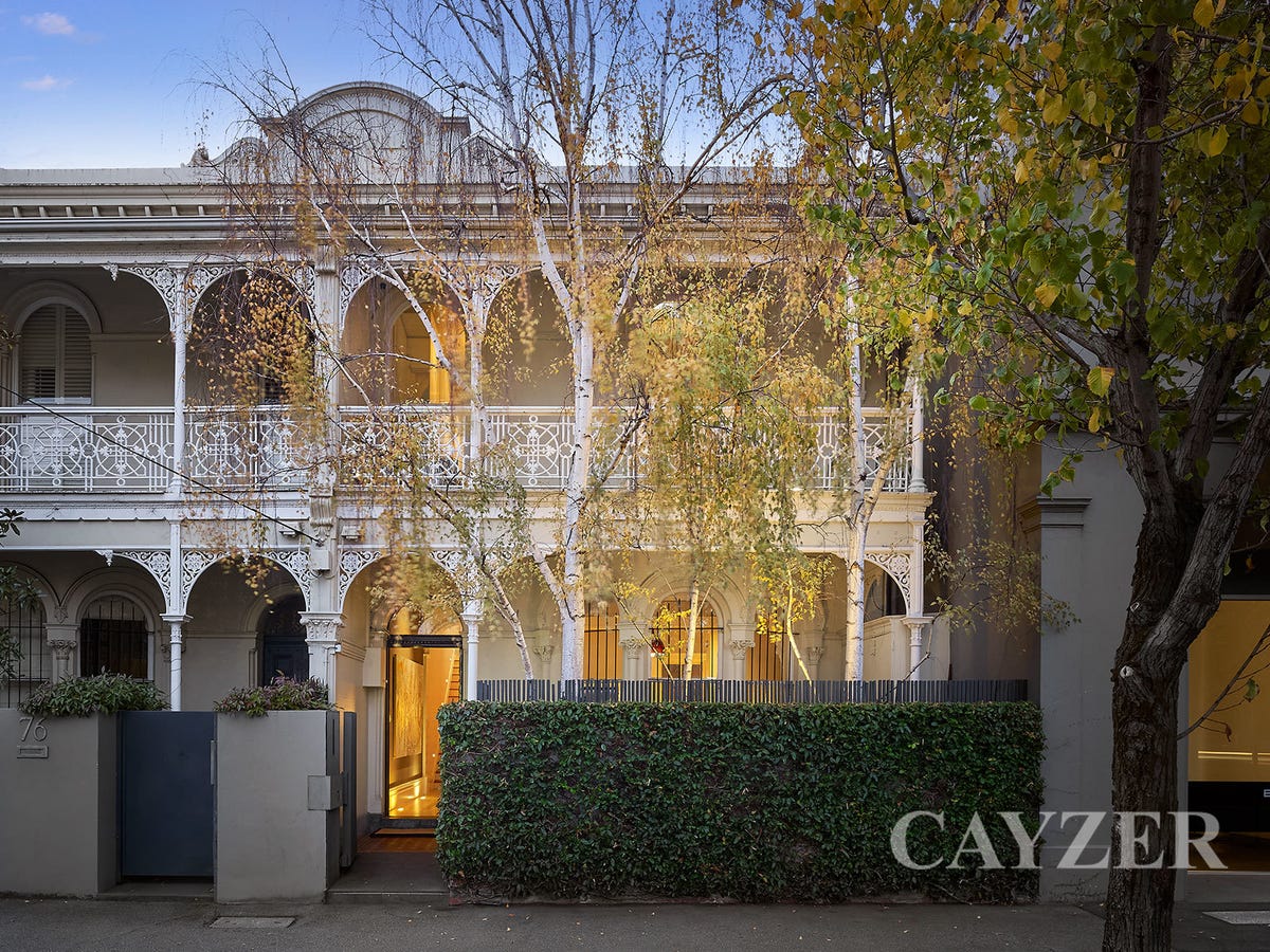 74 Bridport Street ALBERT PARK