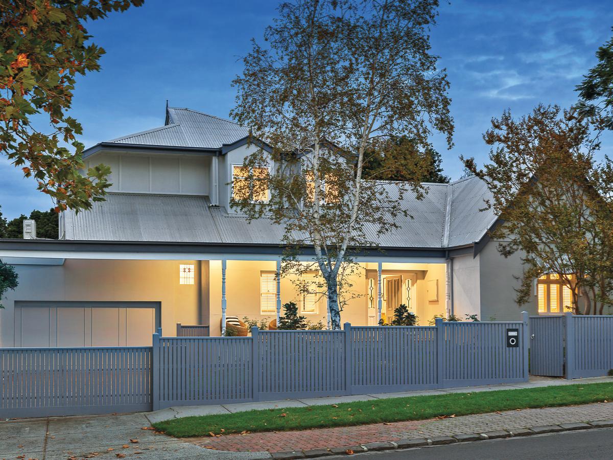 76 Manning Road MALVERN EAST