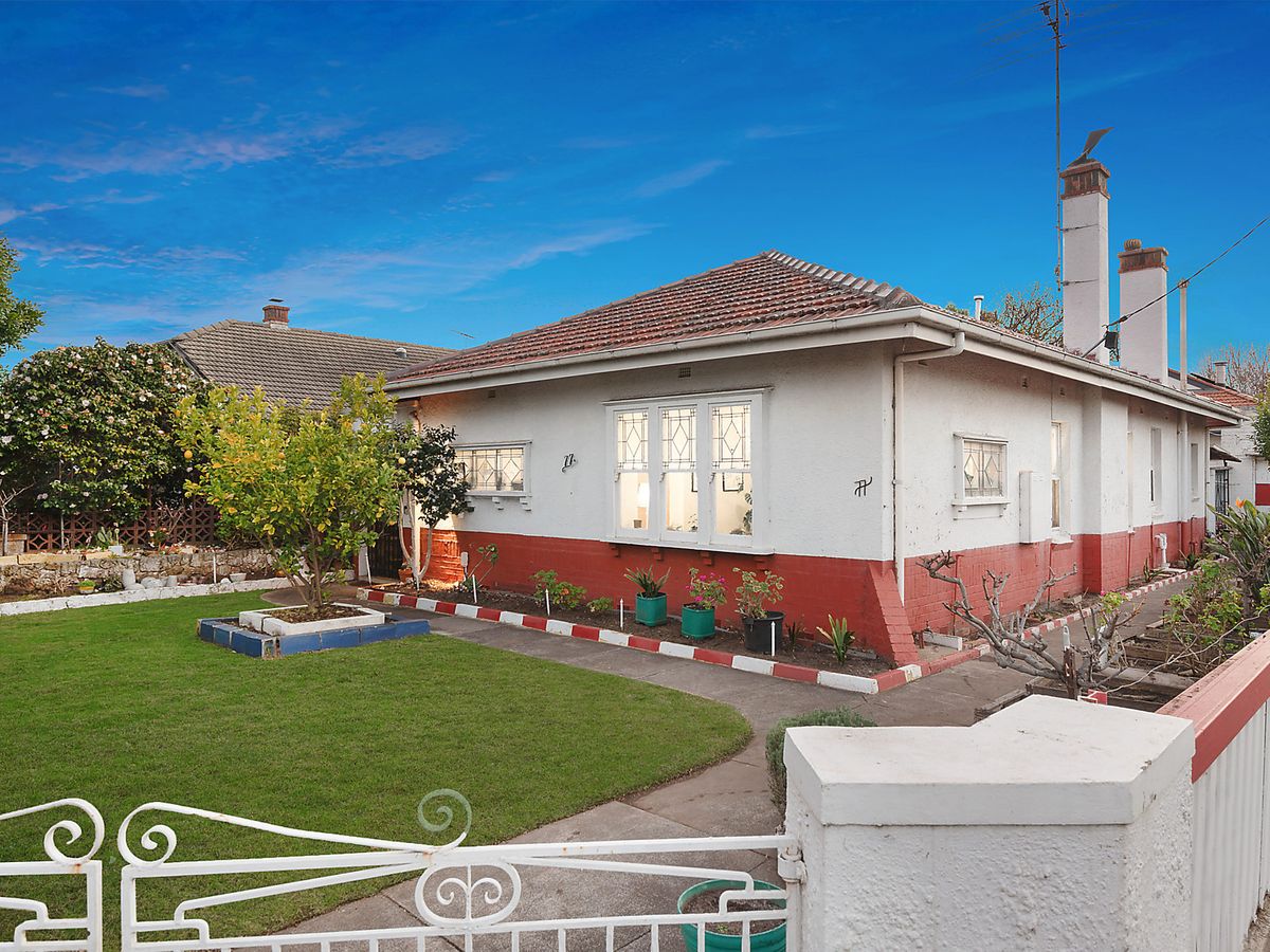 77 Alexandra Street ST KILDA EAST