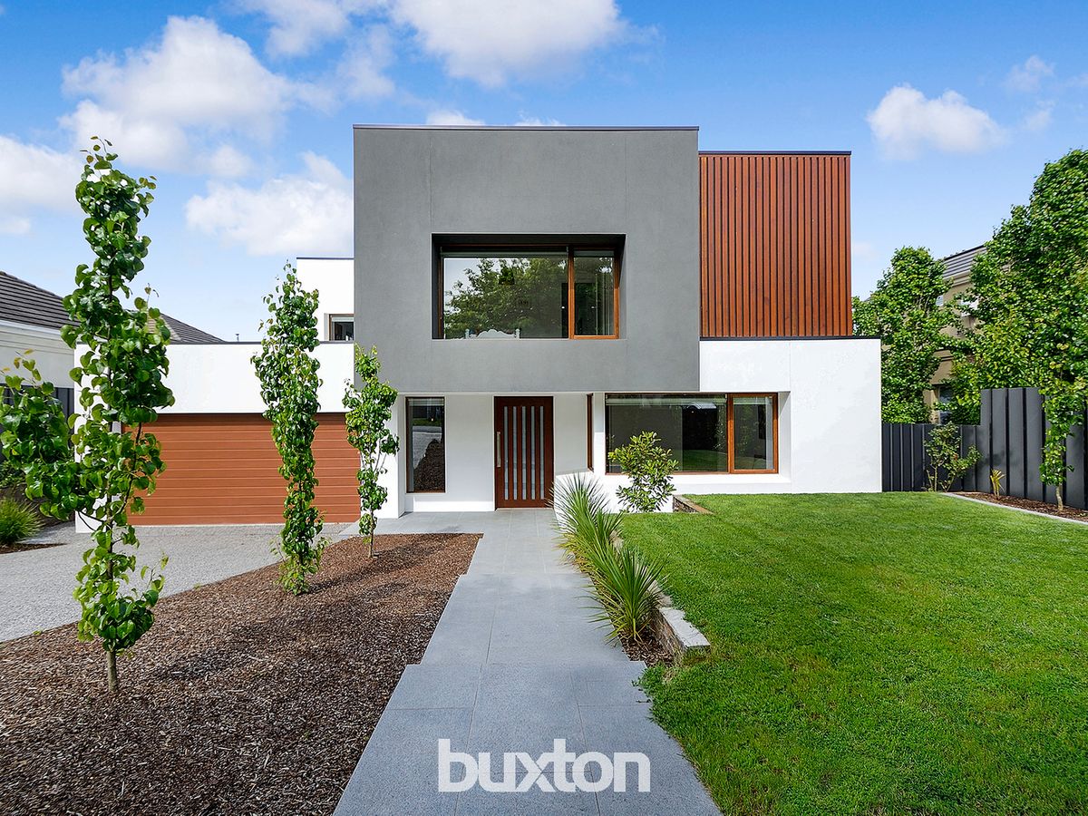7A Relowe Crescent BALWYN