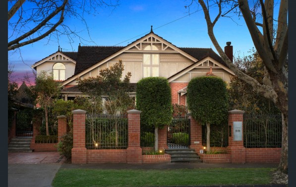 7 Bates Street MALVERN EAST