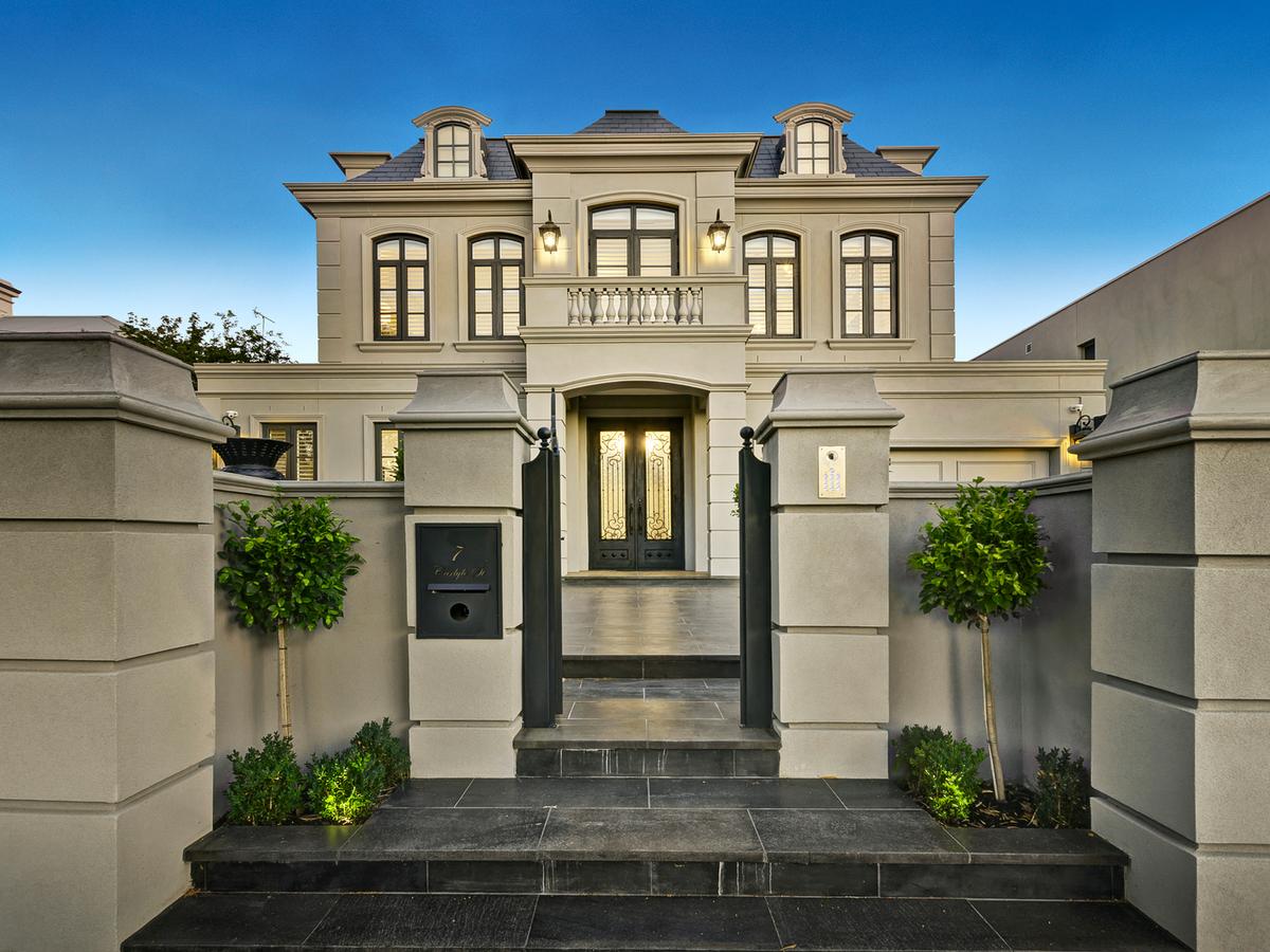 7 Carlyle Street HAWTHORN EAST