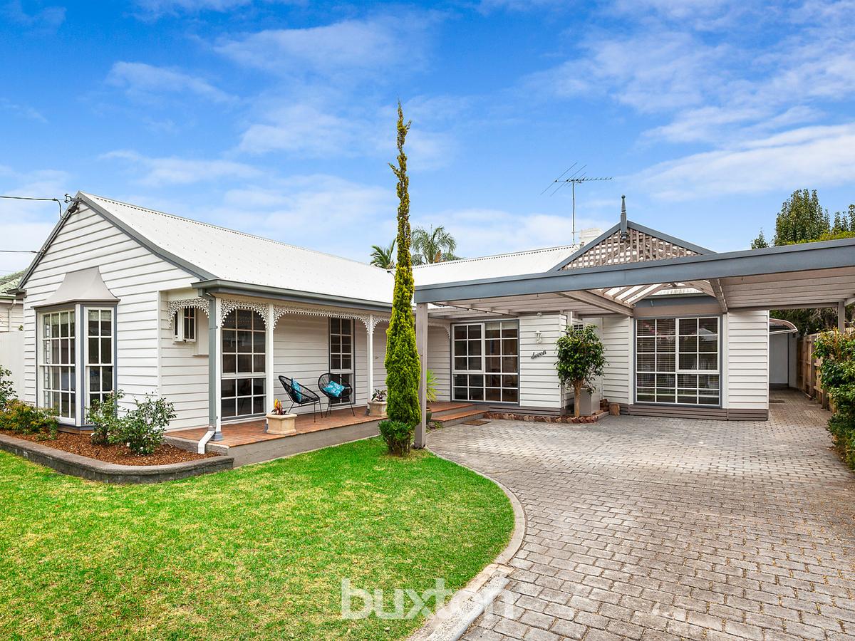 7 Erskine Avenue CHELTENHAM