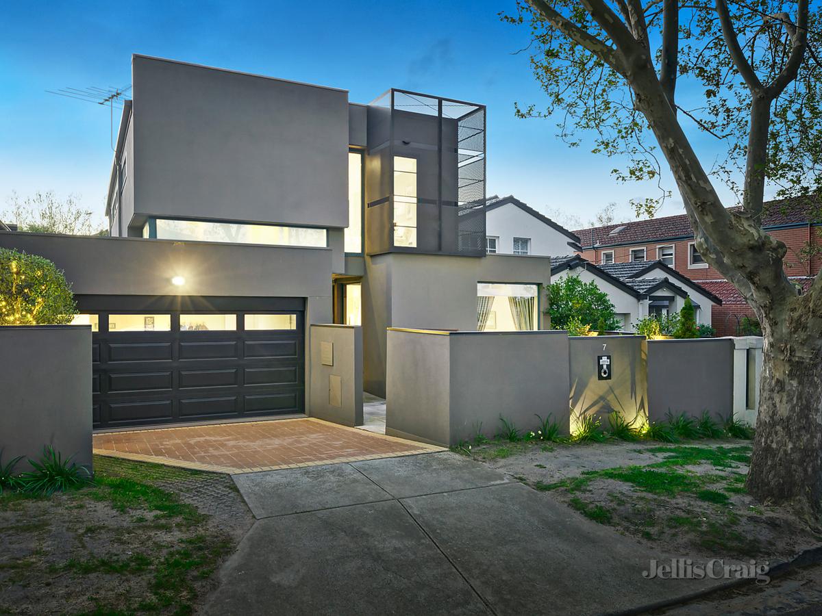 7 Louis Street GLEN IRIS