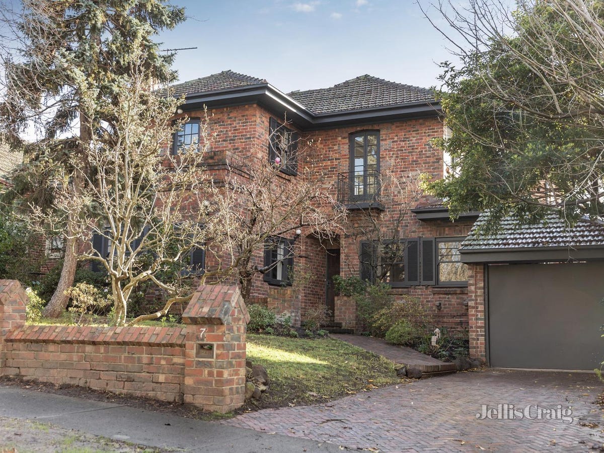 7 Marlborough Avenue CAMBERWELL