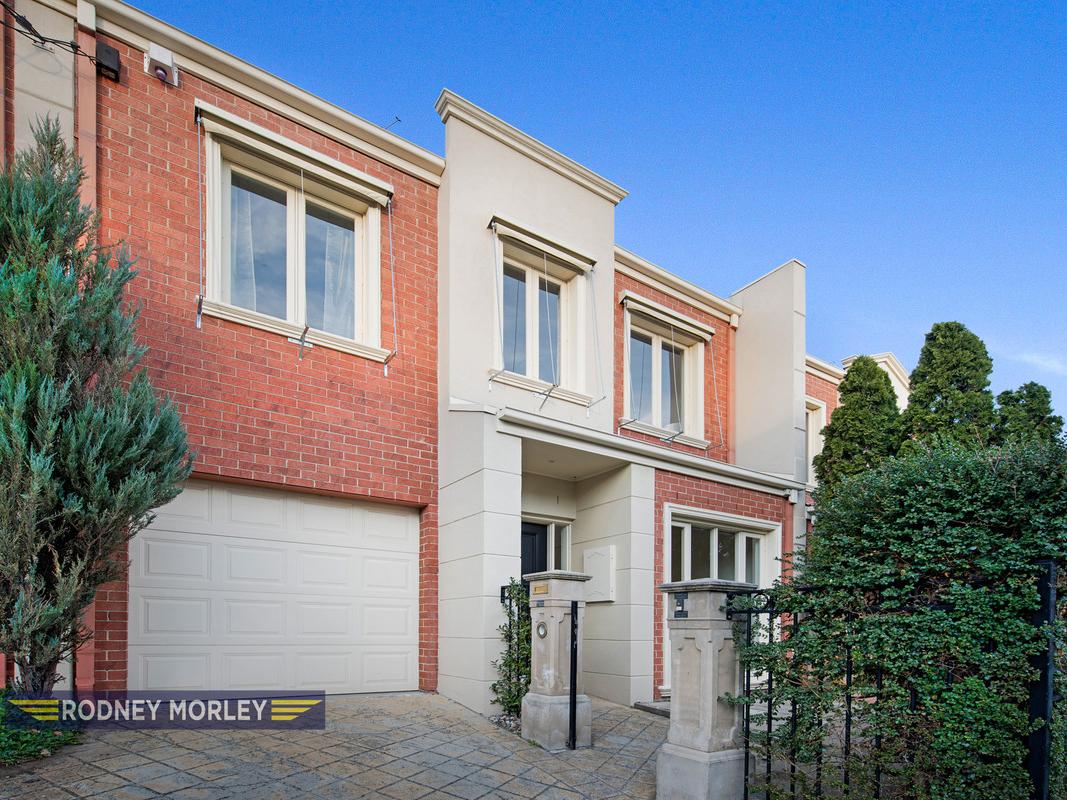 7 Raglan Street CAULFIELD NORTH