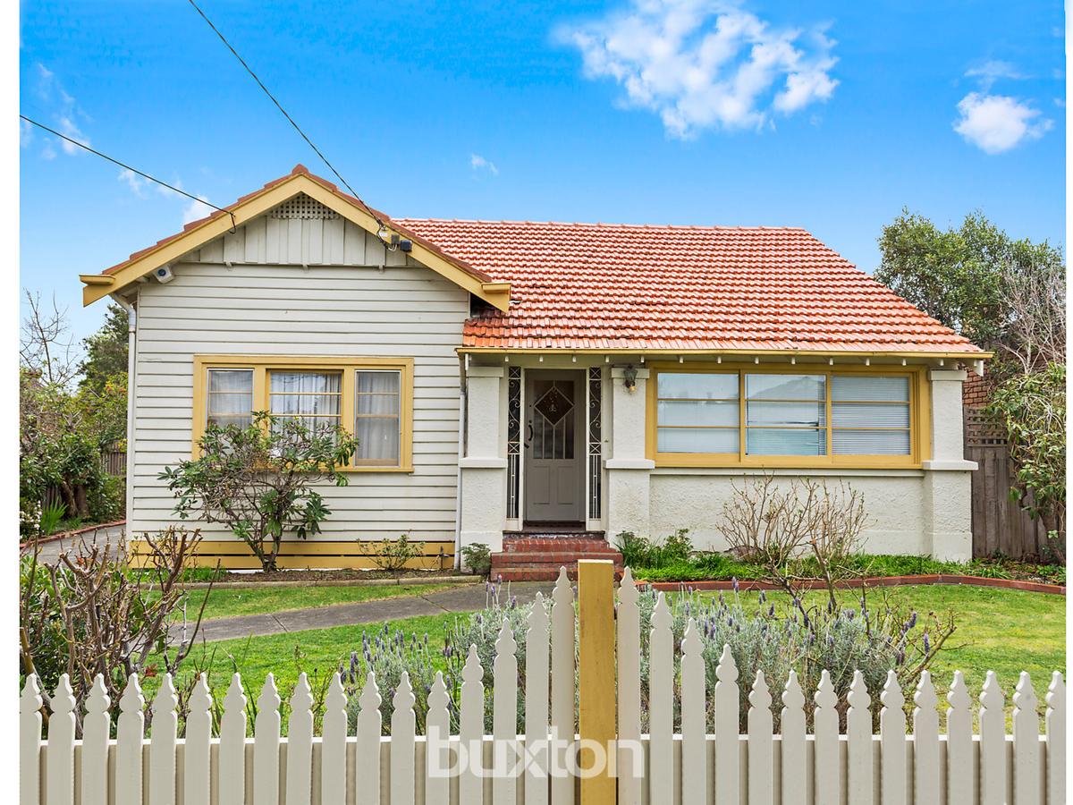 7 Ross Street BENTLEIGH