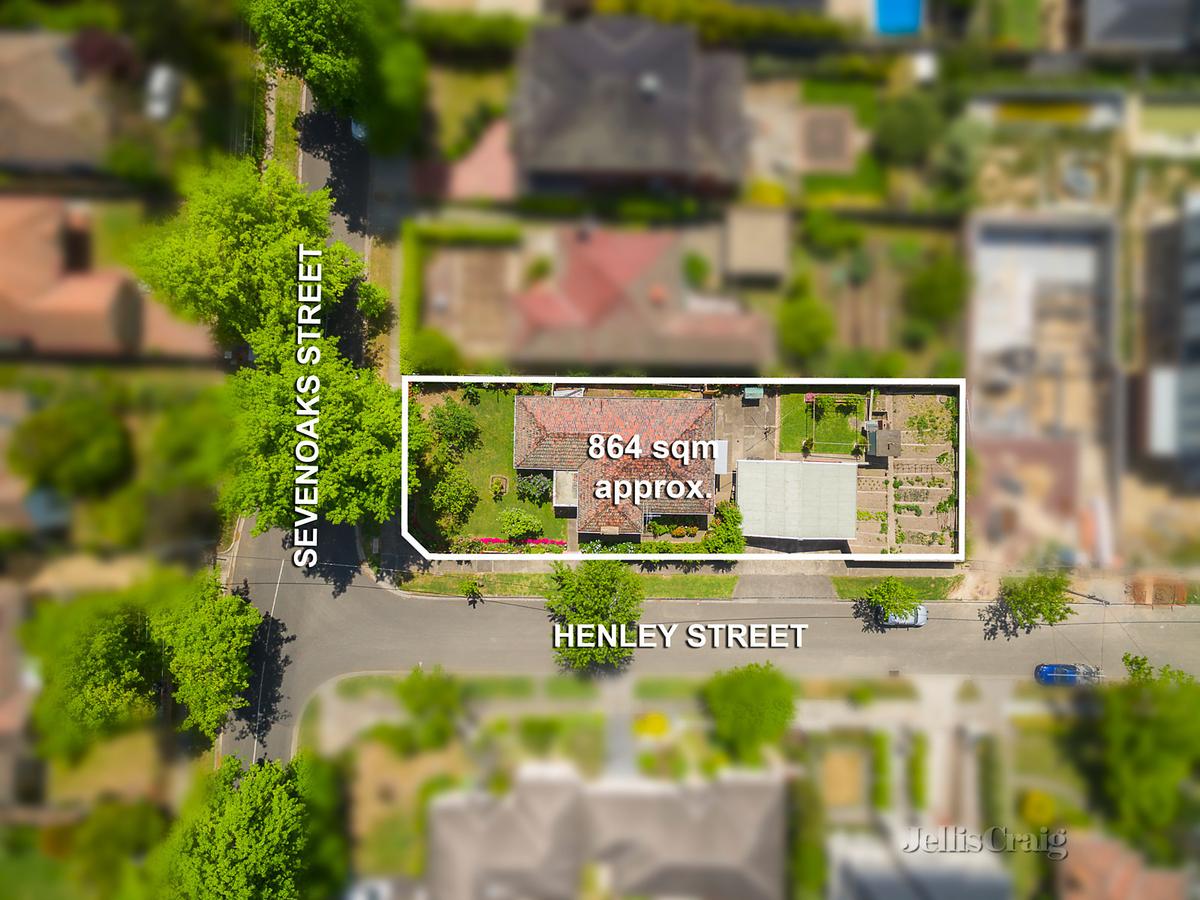 7 Sevenoaks Street BALWYN