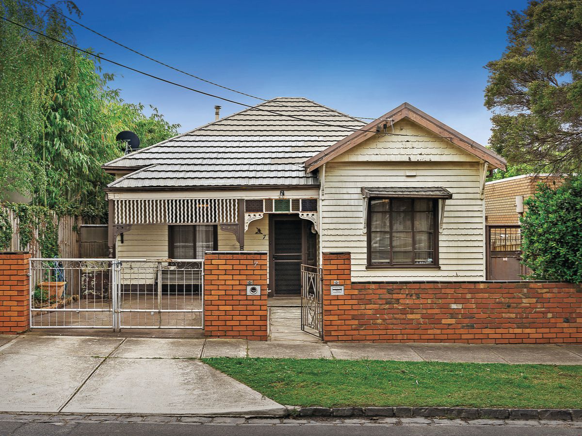 7 Silver Street MALVERN