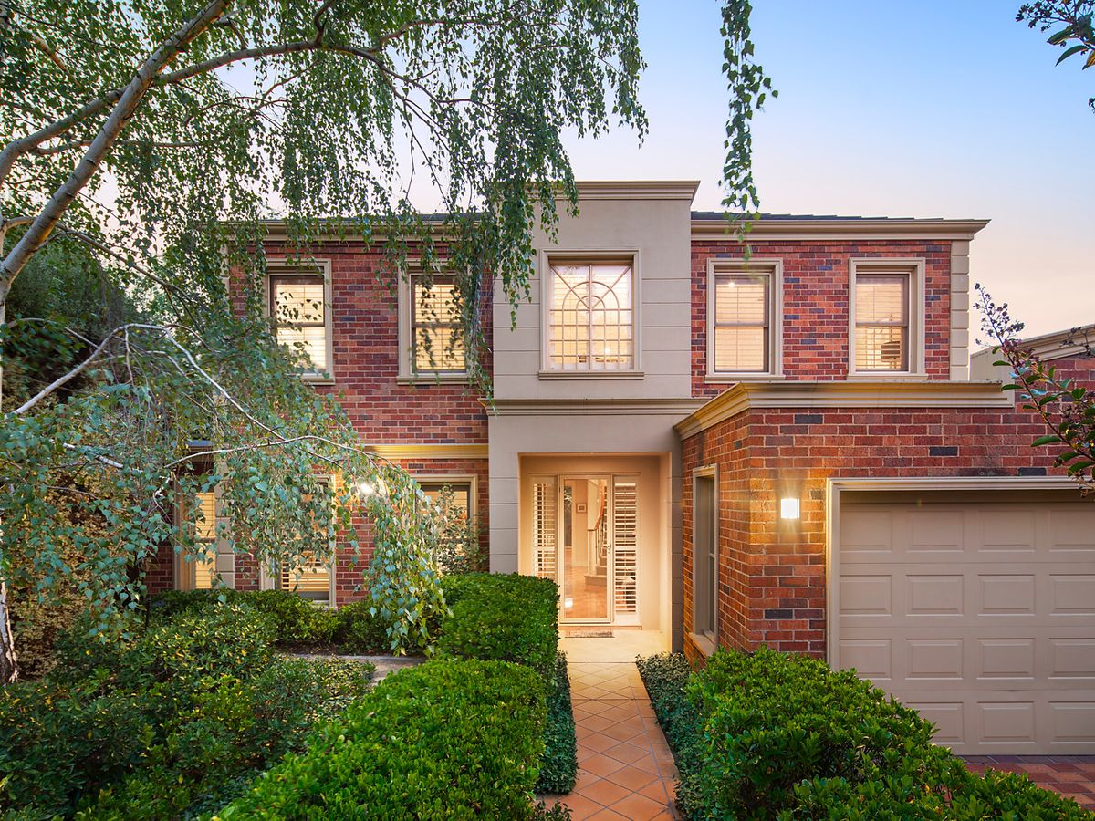 7 Winton Street KEW