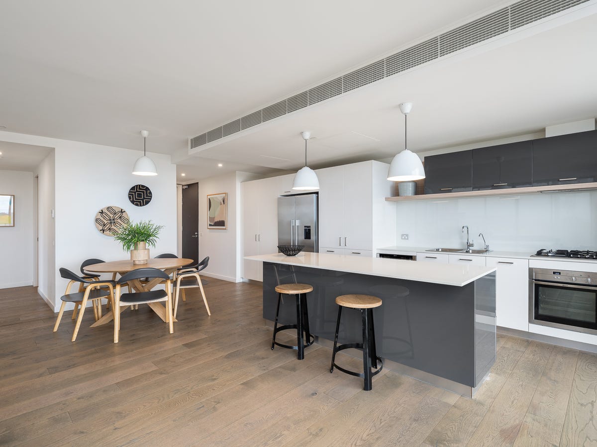 807/222 Bay Road SANDRINGHAM