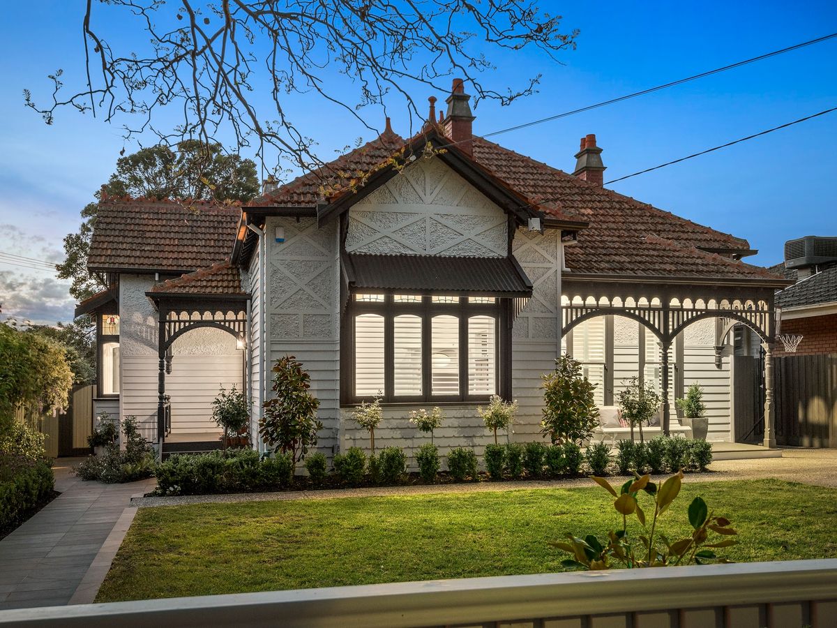 82 Downshire Road ELSTERNWICK
