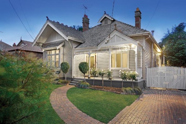 85 Downshire Road ELSTERNWICK