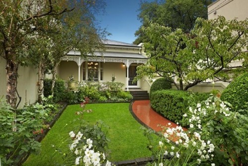 87 Grey Street EAST MELBOURNE