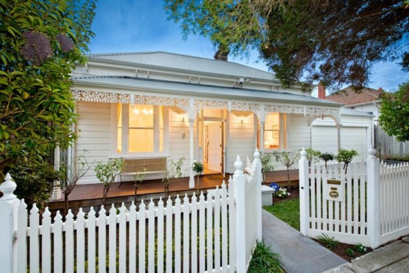 89 Edgevale Road KEW