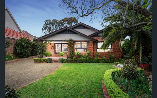 8 Allambee Avenue CAMBERWELL