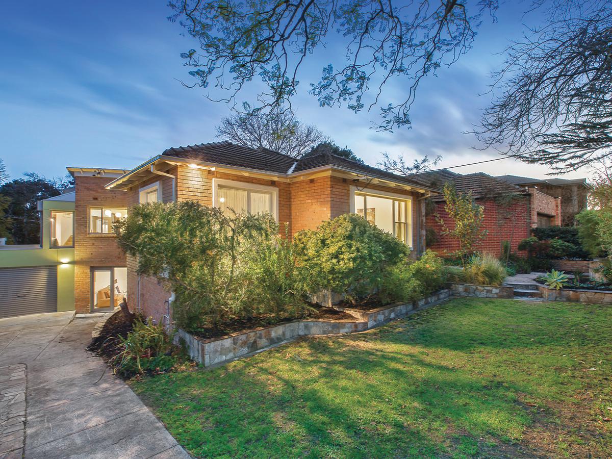 8 Hansen Street KEW