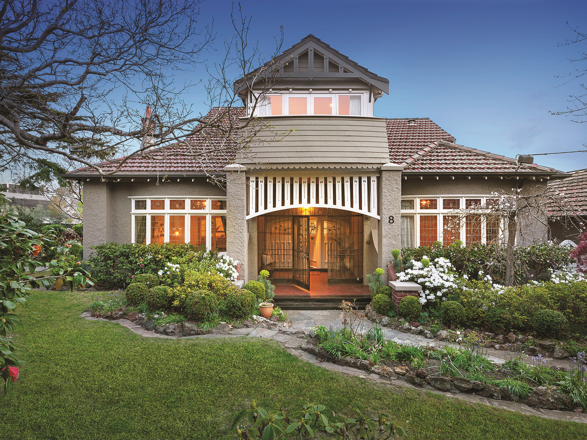 8 Menzies Avenue BRIGHTON