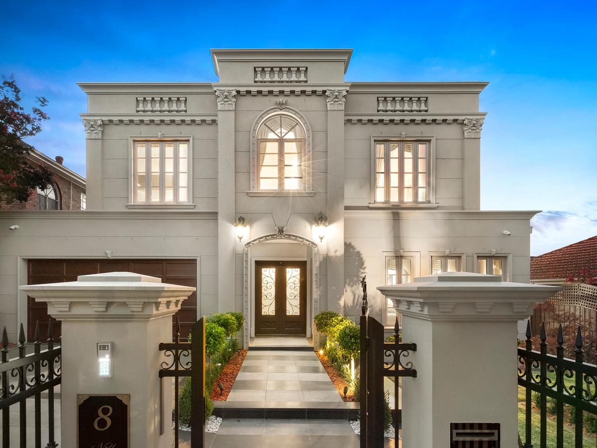 8 Nott Street BALWYN
