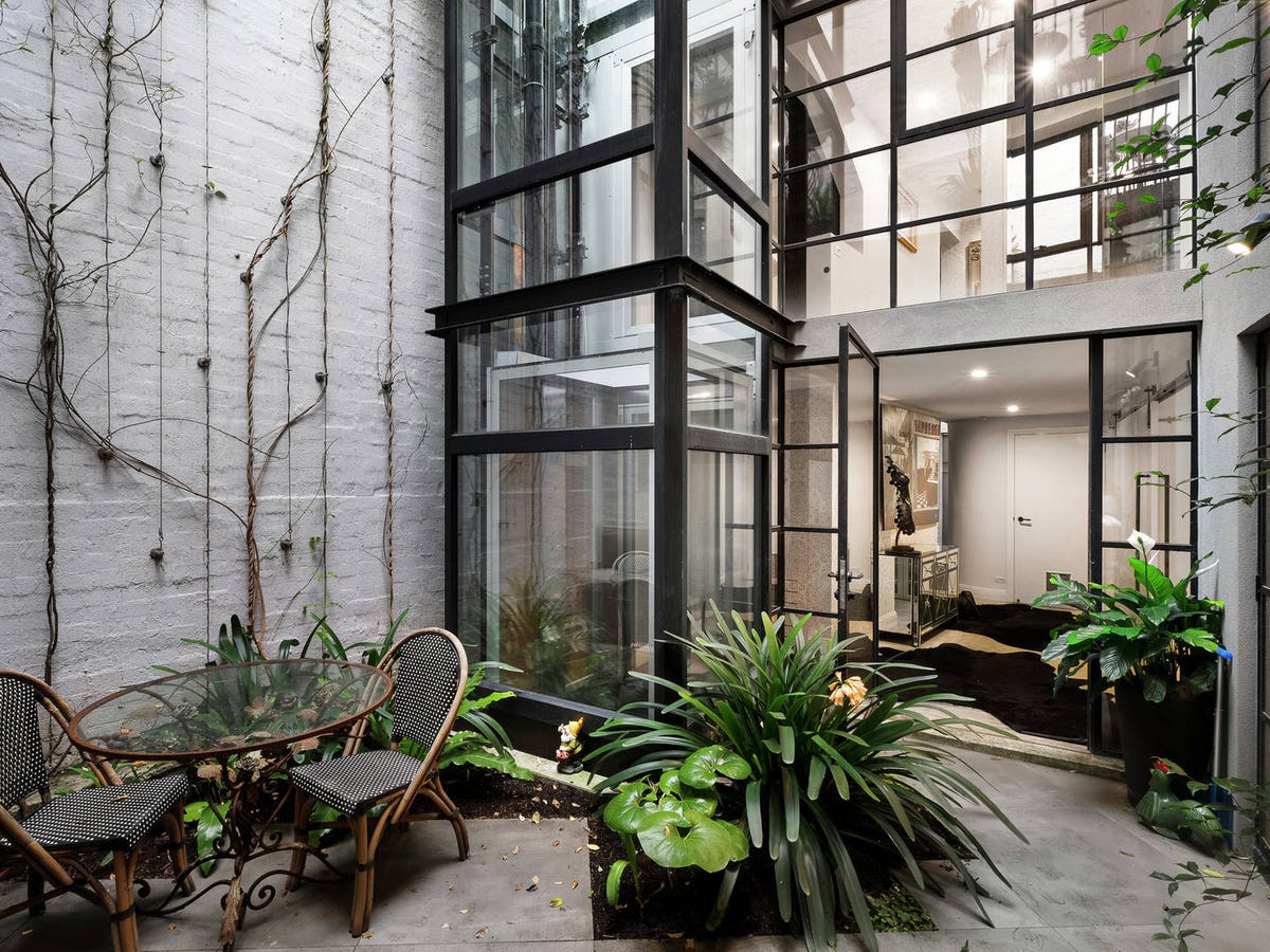 8 Penny Lane SOUTH YARRA