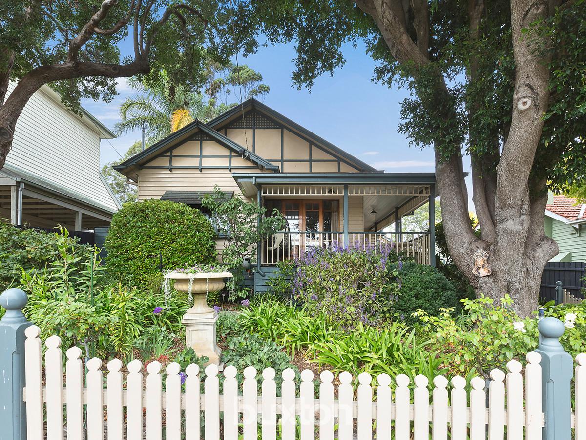 8 Sargood Street HAMPTON