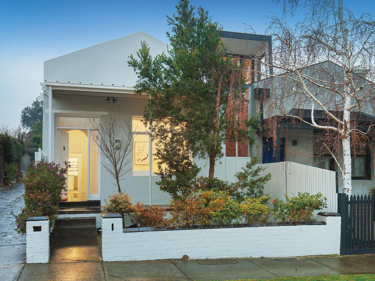 8 Temple Street HAWTHORN EAST