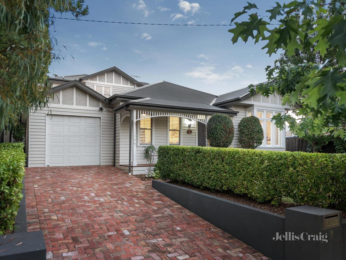 8 Thistle Street SURREY HILLS
