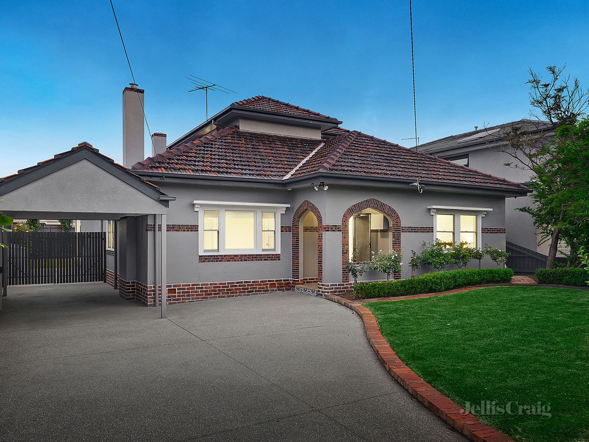 8 Twisden Road BENTLEIGH