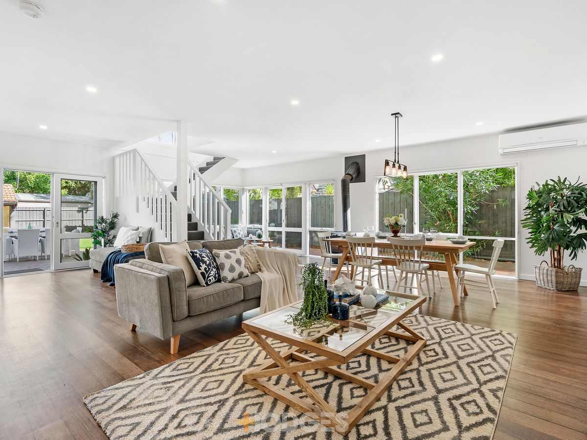 8 Weatherall Road CHELTENHAM