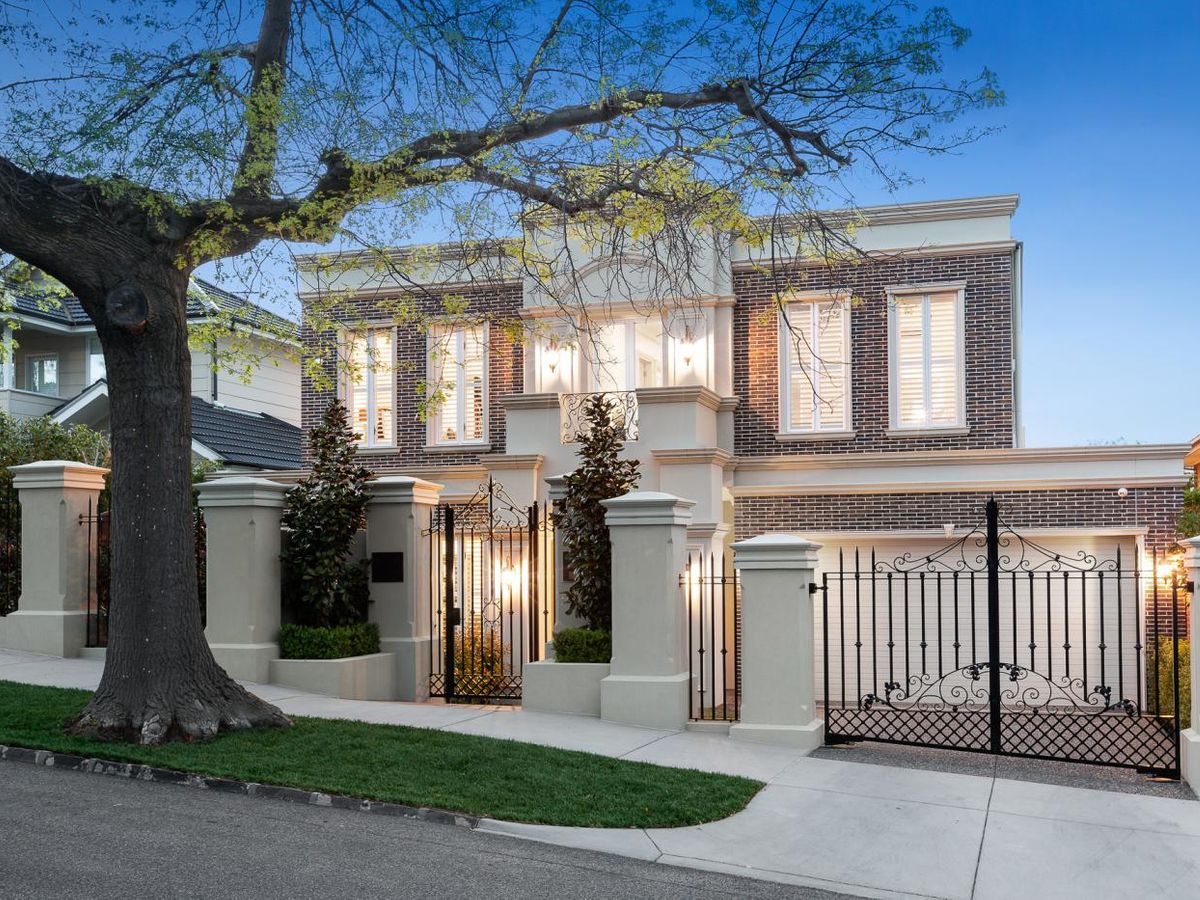 8 Webster Street CAMBERWELL
