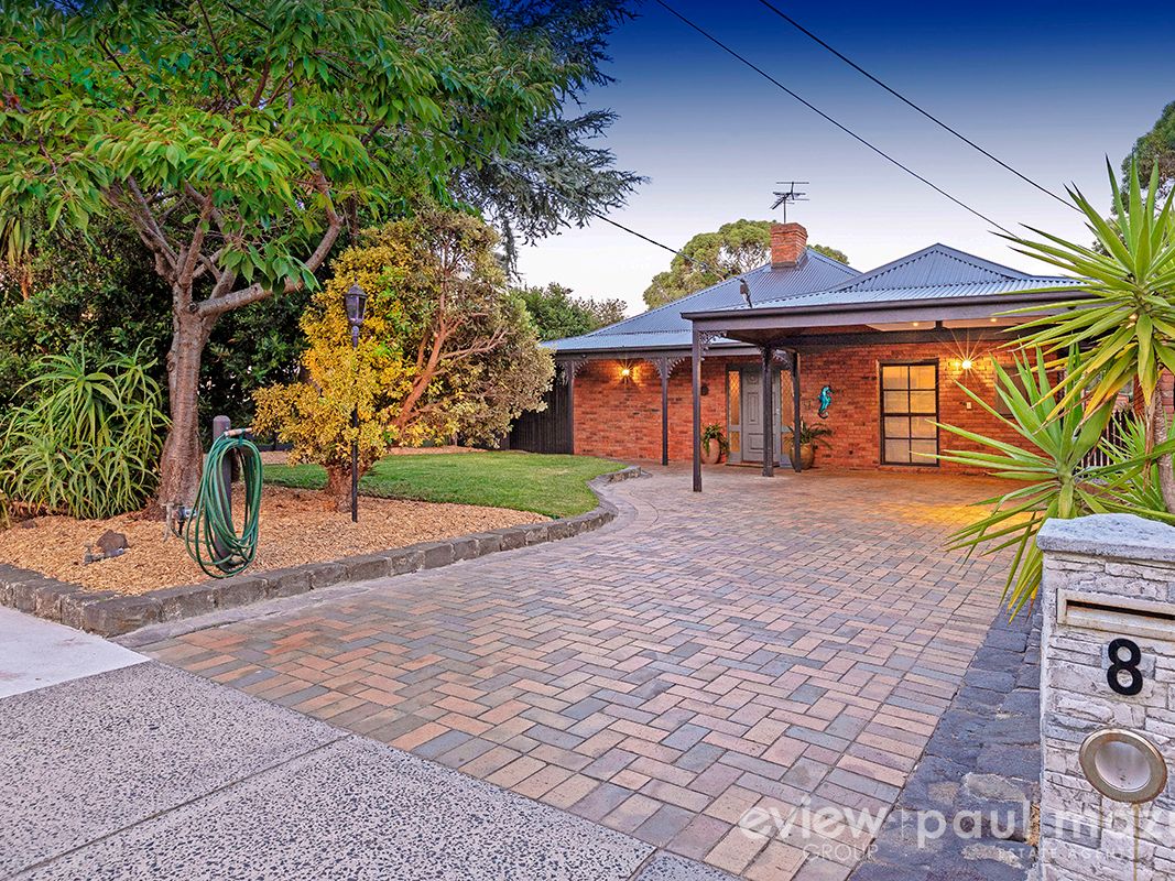 8 Whitton Court BLACK ROCK