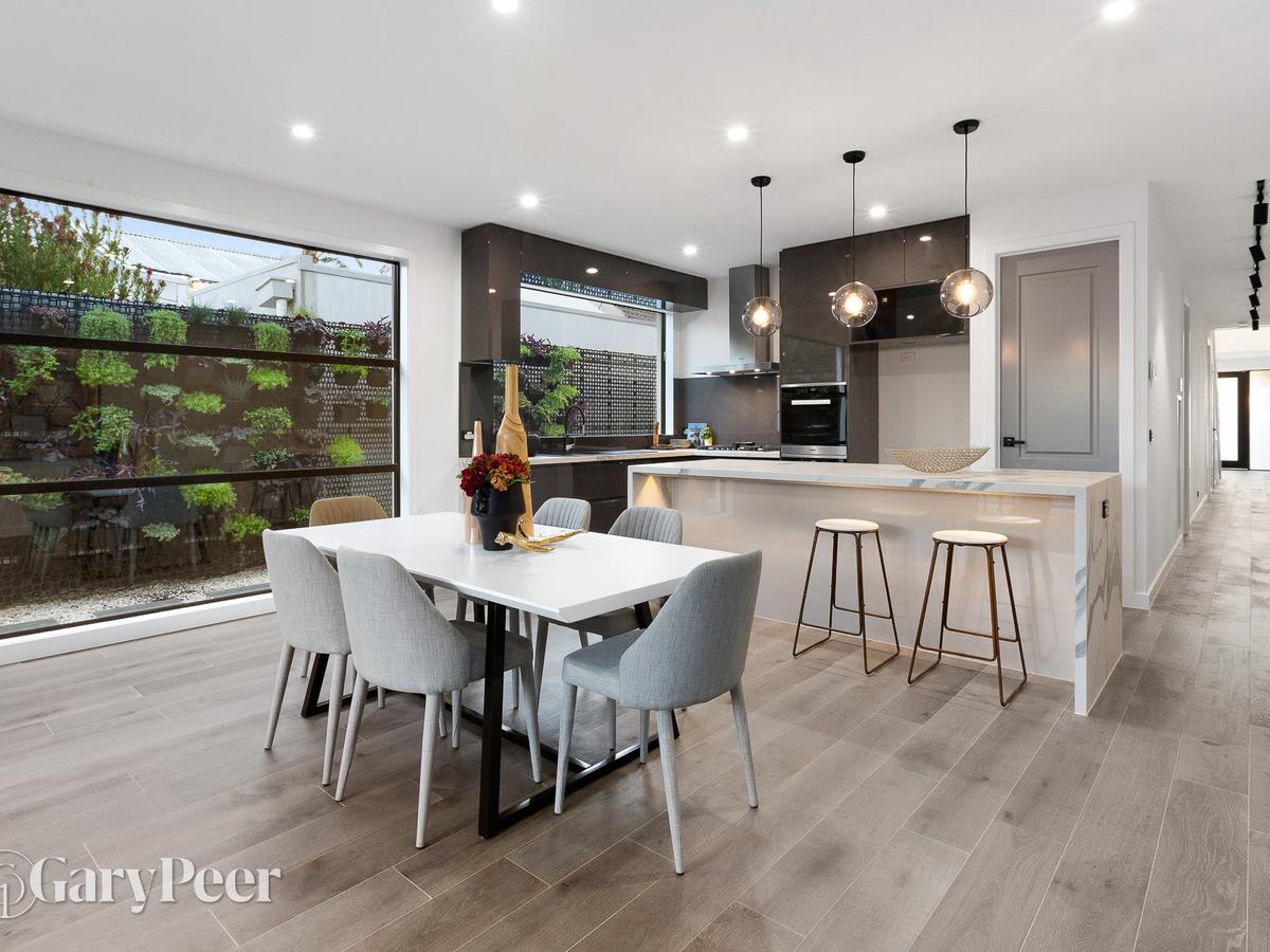 8a Thomas Street BRIGHTON EAST
