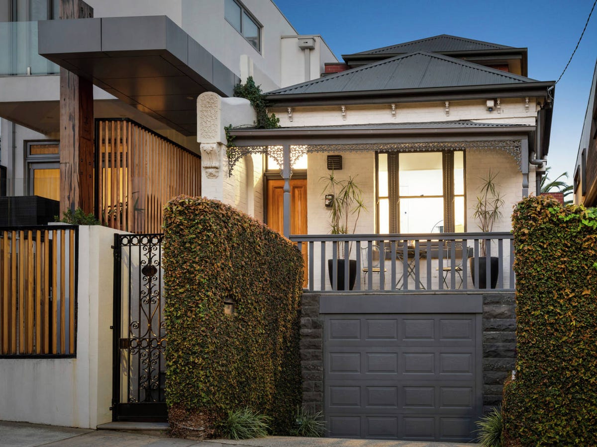 90 River Street SOUTH YARRA