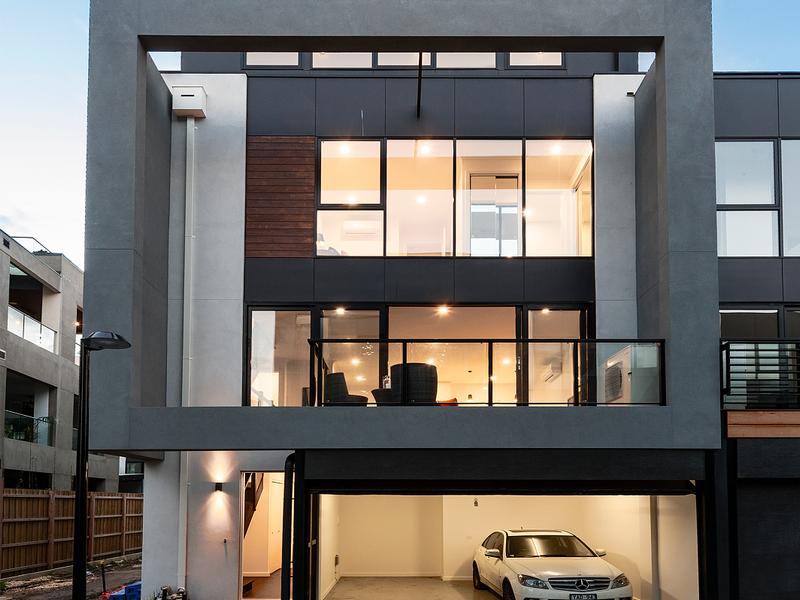 92/18 Quinn Road PORT MELBOURNE