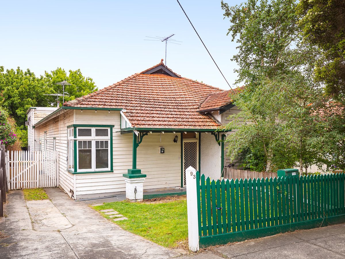 93 Pakington Street KEW