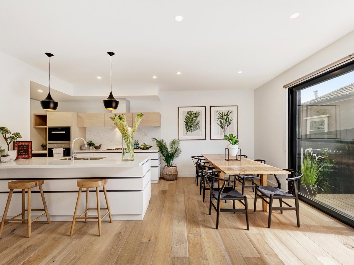 946 Toorak Road CAMBERWELL