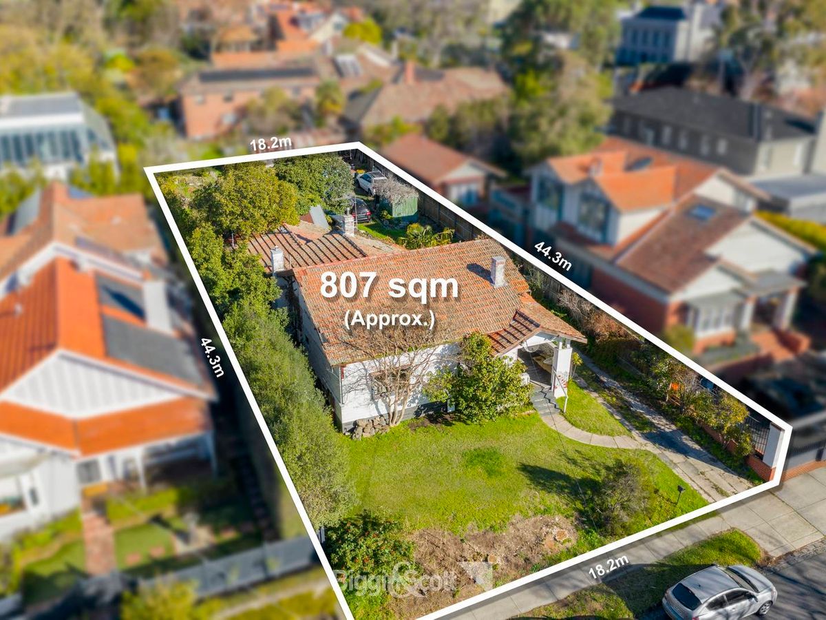 94 Parkhill Road KEW