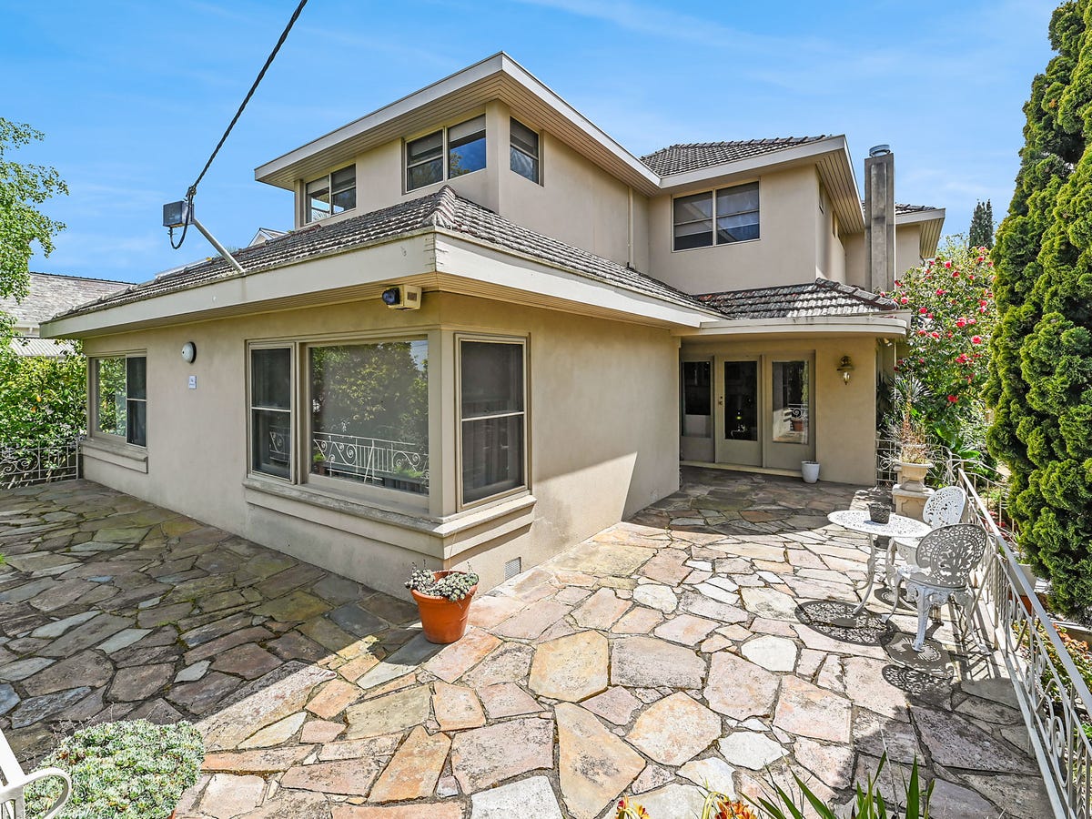 94 Radnor Street CAMBERWELL