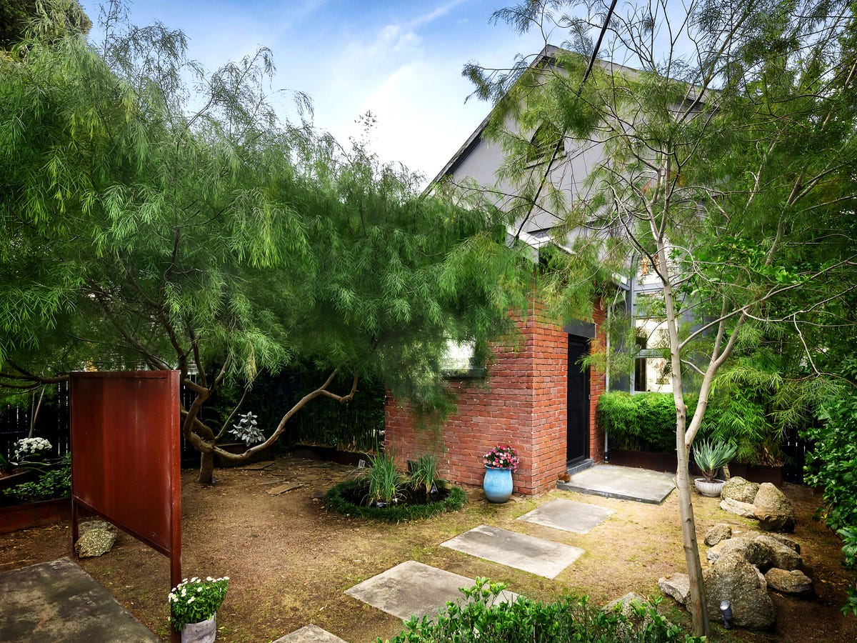 96 Pakington Street ST KILDA