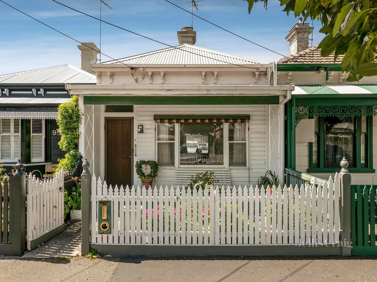 97 Merton Street ALBERT PARK