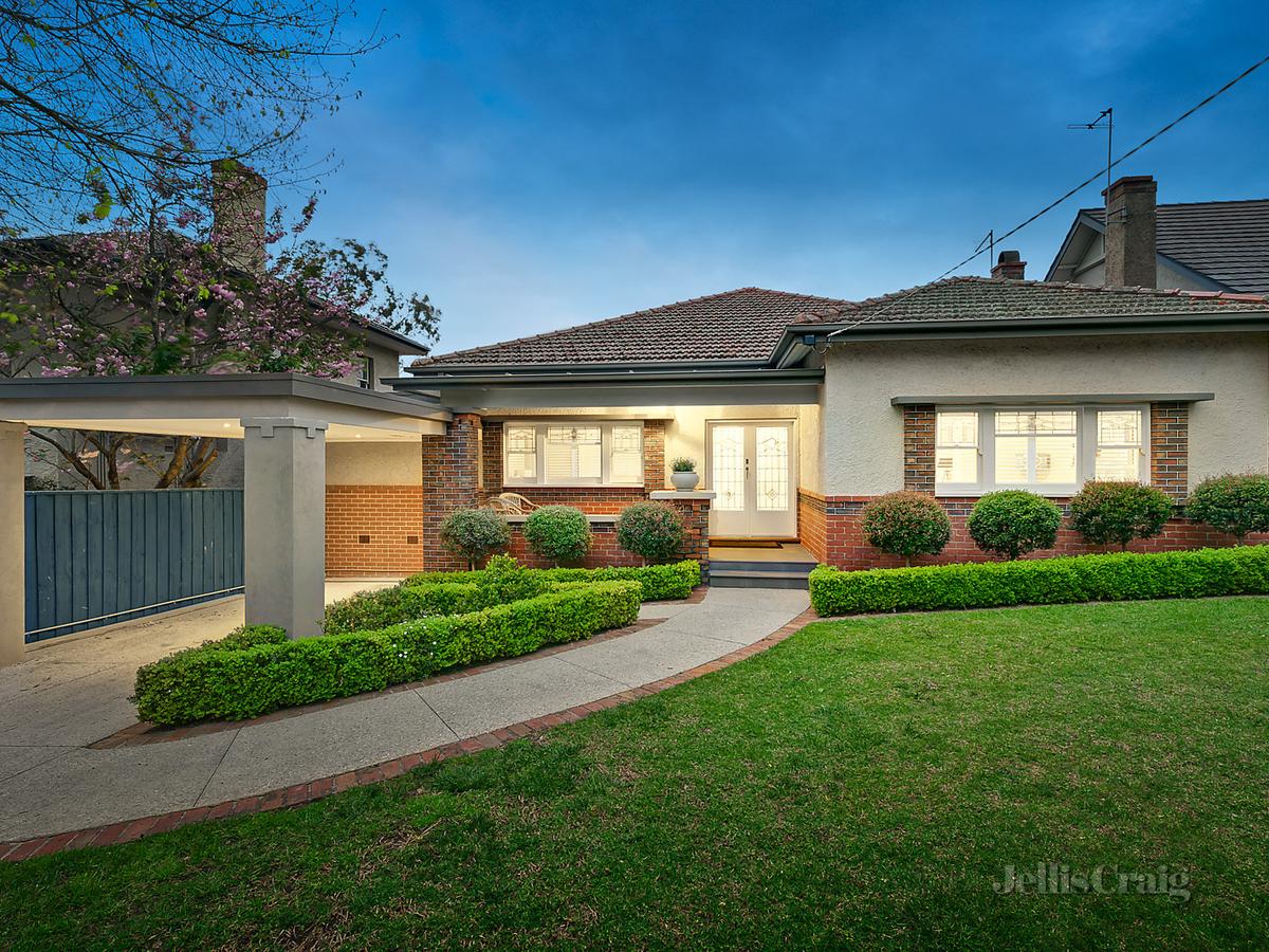 992 Burke Road BALWYN