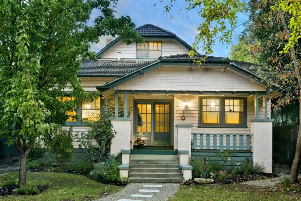 9 Grace Street MONT ALBERT